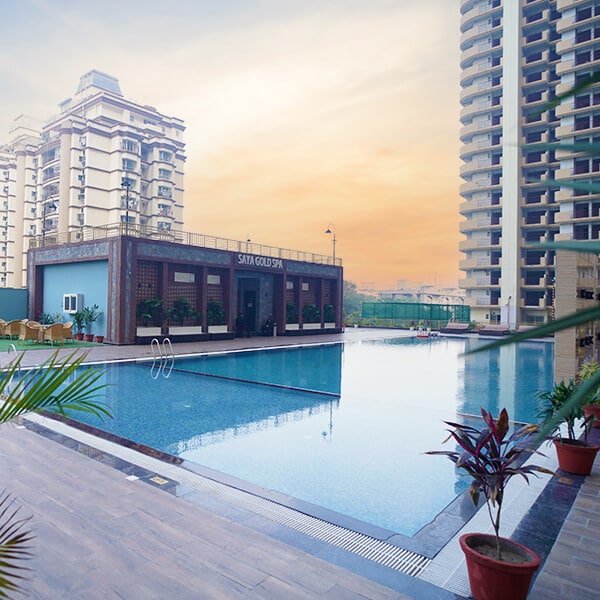 A Lxurious Swimming Pool at Saya Gold Avenue  - Buy 2/3/4 BHK Residentail Flats in Indirapuram Ghaziabad